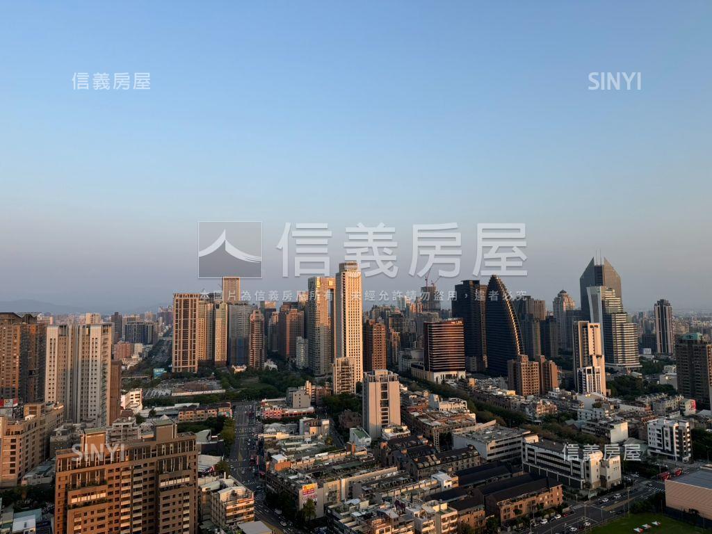 君臨天廈！七期視野雙平車房屋室內格局與周邊環境