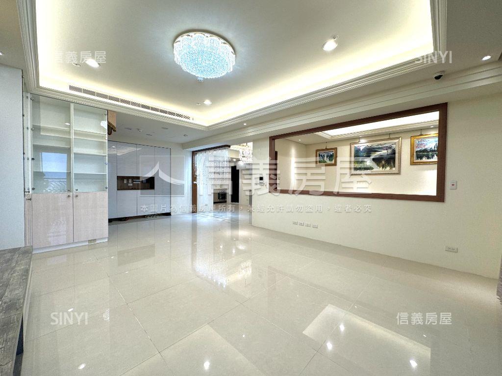 君臨天廈！七期視野雙平車房屋室內格局與周邊環境