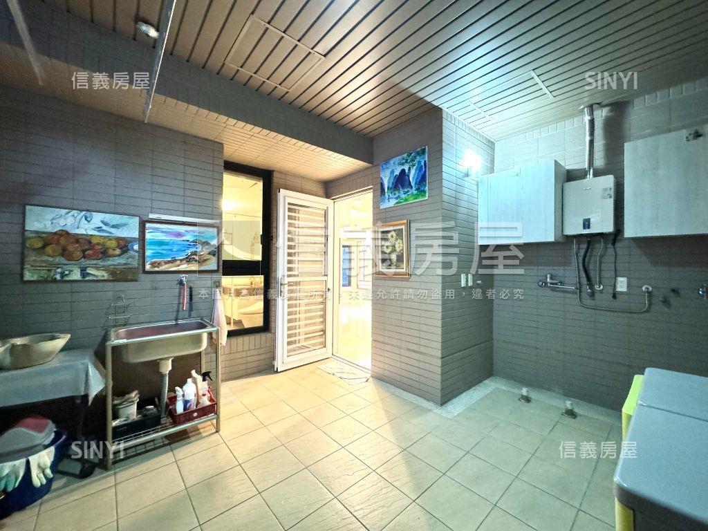 君臨天廈！七期視野雙平車房屋室內格局與周邊環境