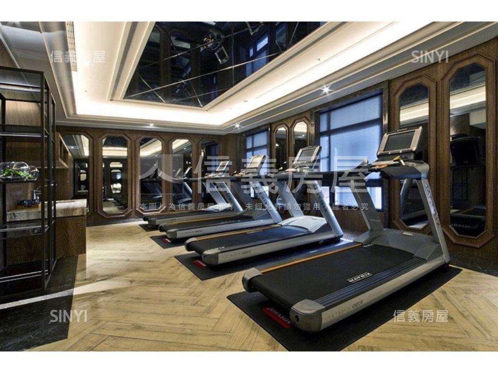 君臨天廈！七期視野雙平車房屋室內格局與周邊環境