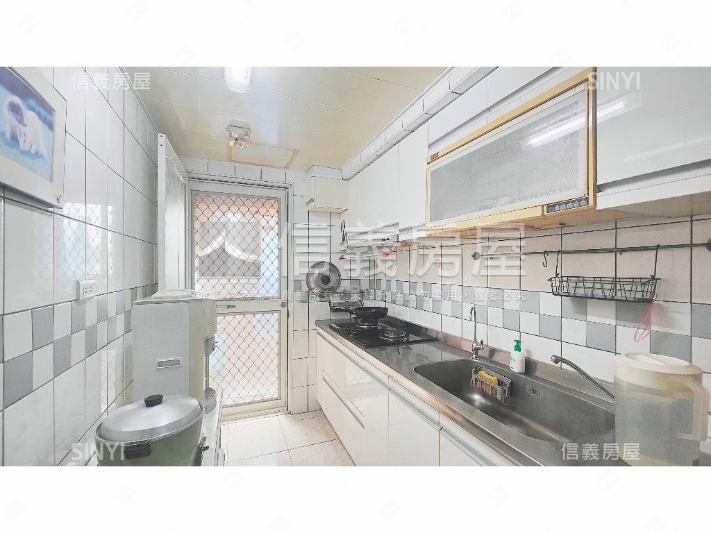 順天典雅四房首選房屋室內格局與周邊環境