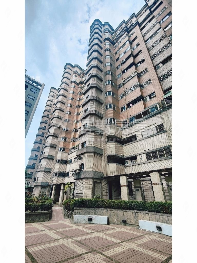 順天典雅四房首選房屋室內格局與周邊環境