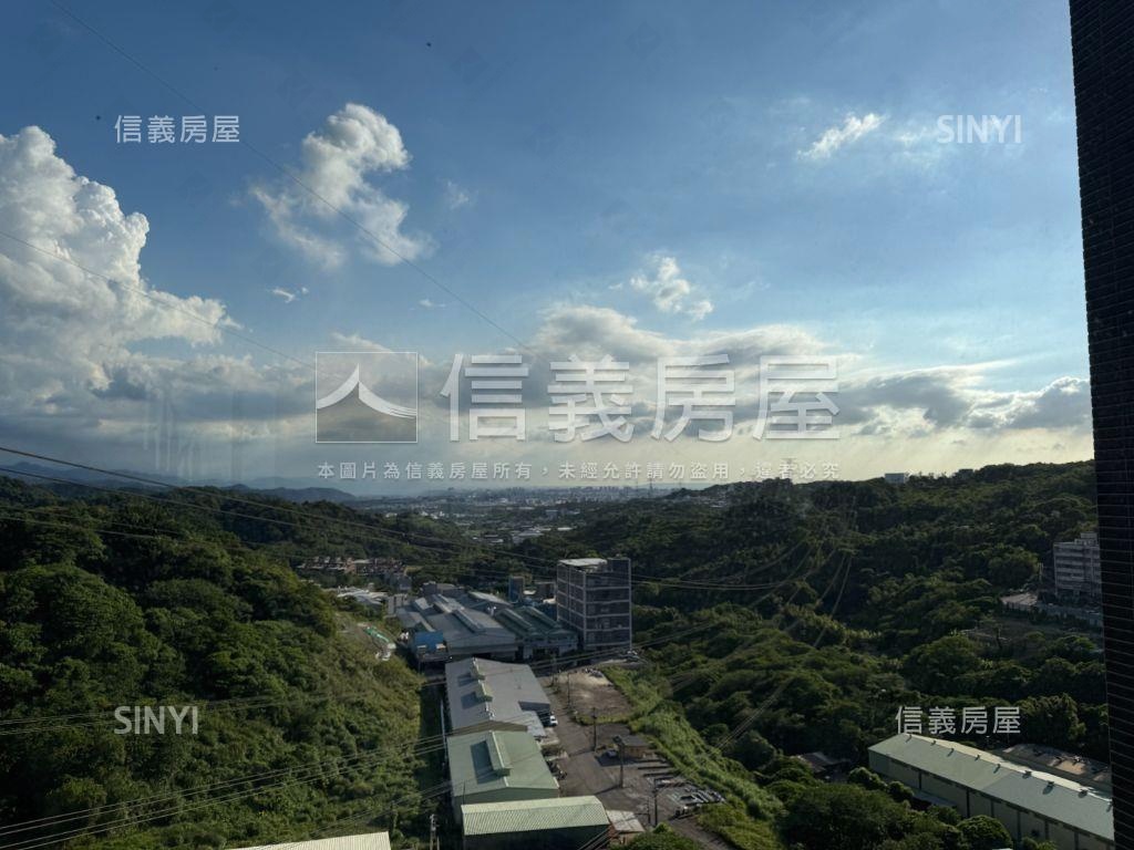 龜山近省道全新挑高廠房１房屋室內格局與周邊環境