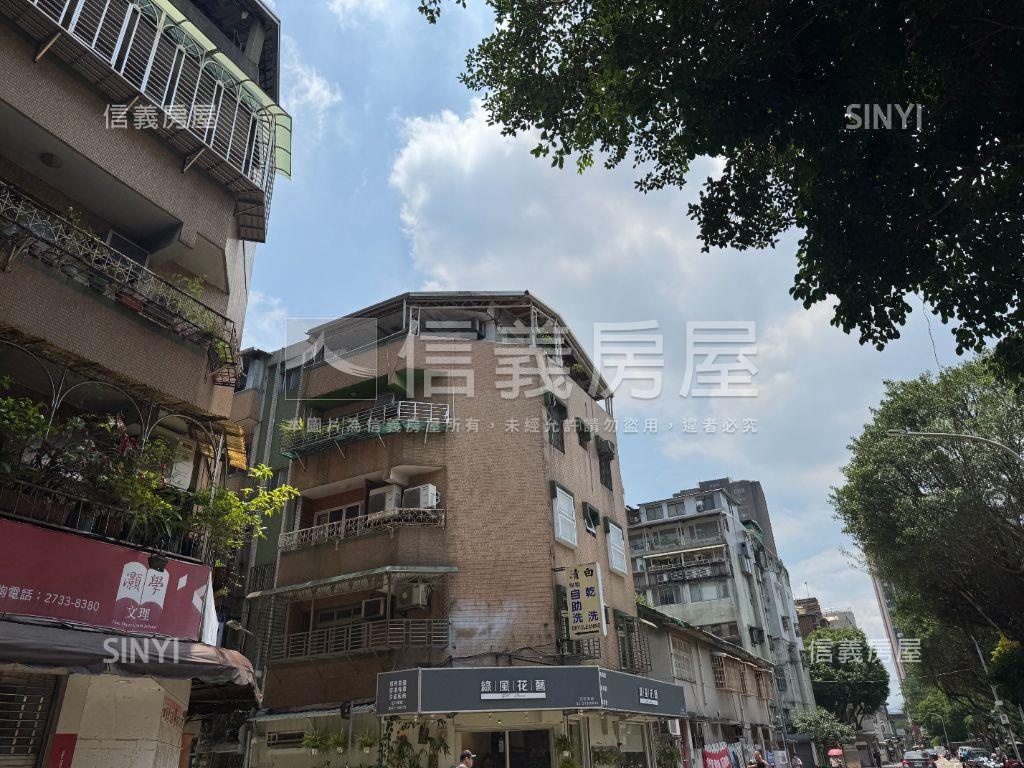 龍門實小旁土地持份大公寓房屋室內格局與周邊環境