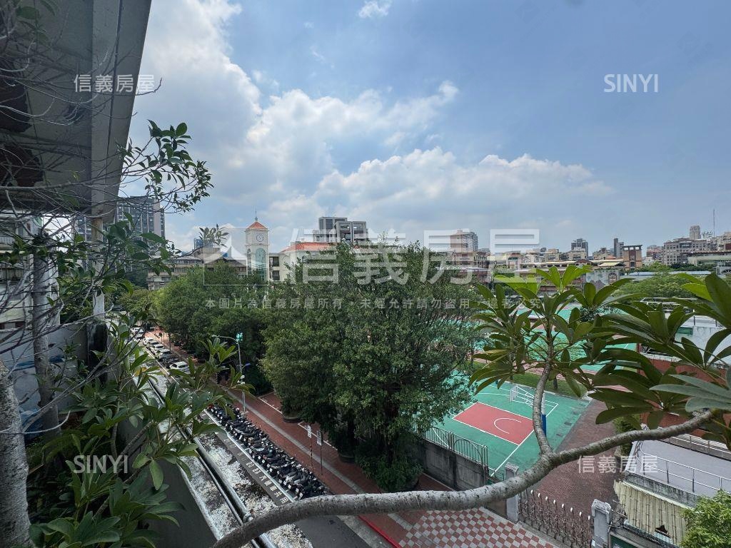 龍門實小旁土地持份大公寓房屋室內格局與周邊環境
