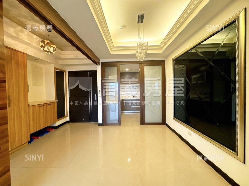 未來家稀有邊間裝潢三房房屋室內格局與周邊環境