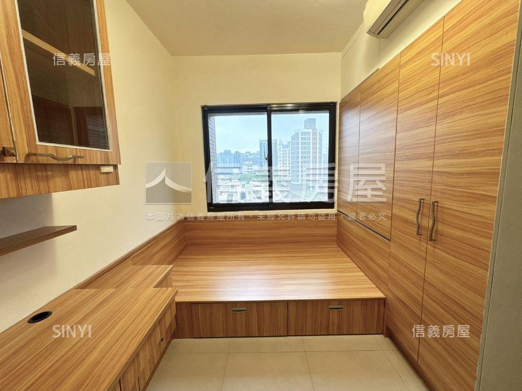 未來家稀有邊間裝潢三房房屋室內格局與周邊環境