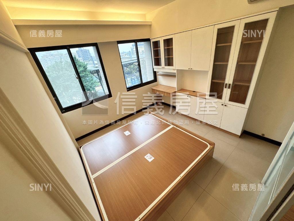 未來家稀有邊間裝潢三房房屋室內格局與周邊環境