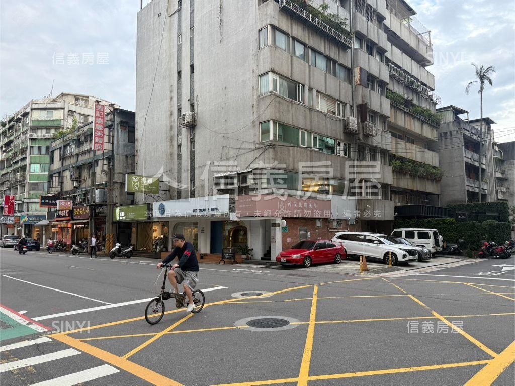 正大安路２樓三角窗店辦房屋室內格局與周邊環境