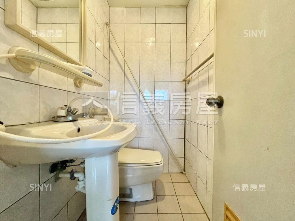 望公園綠景近捷運幸福成家房屋室內格局與周邊環境