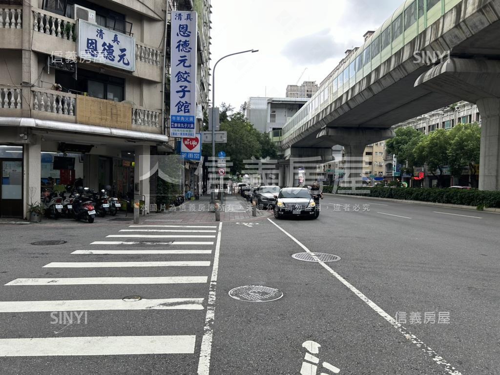 正文心路店面面寬７米５房屋室內格局與周邊環境