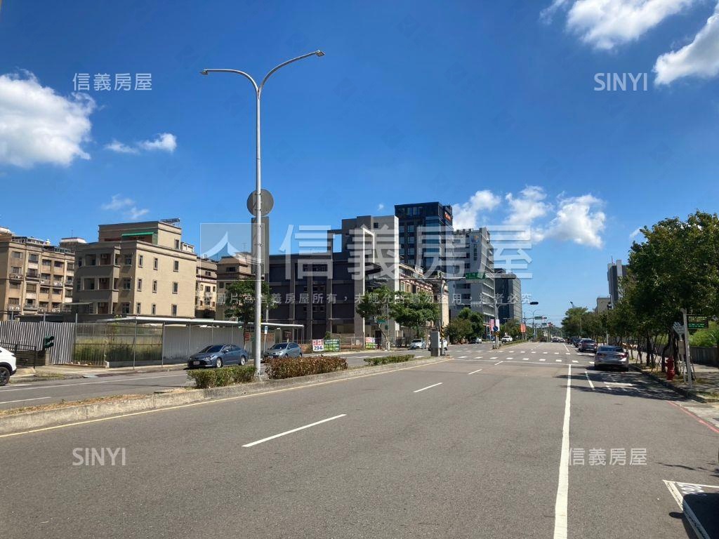 布達宮店面誠意出售房屋室內格局與周邊環境