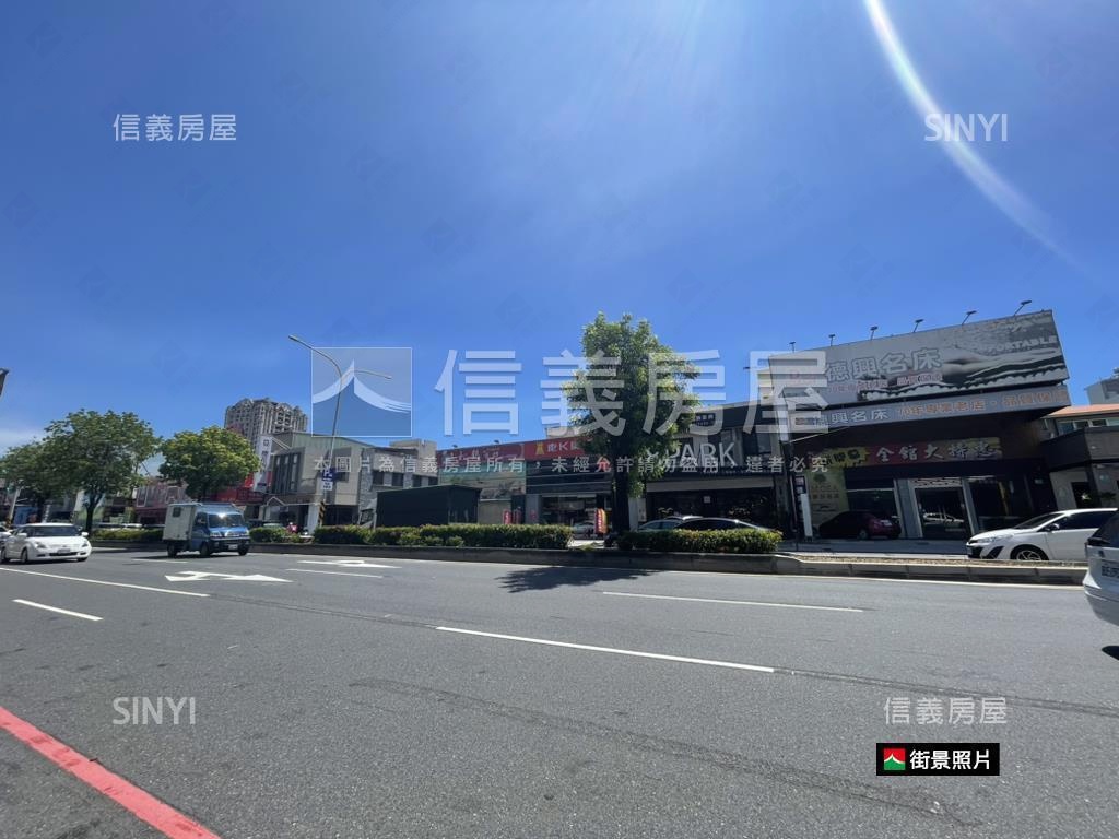 中華北路面寬約１２米金店房屋室內格局與周邊環境