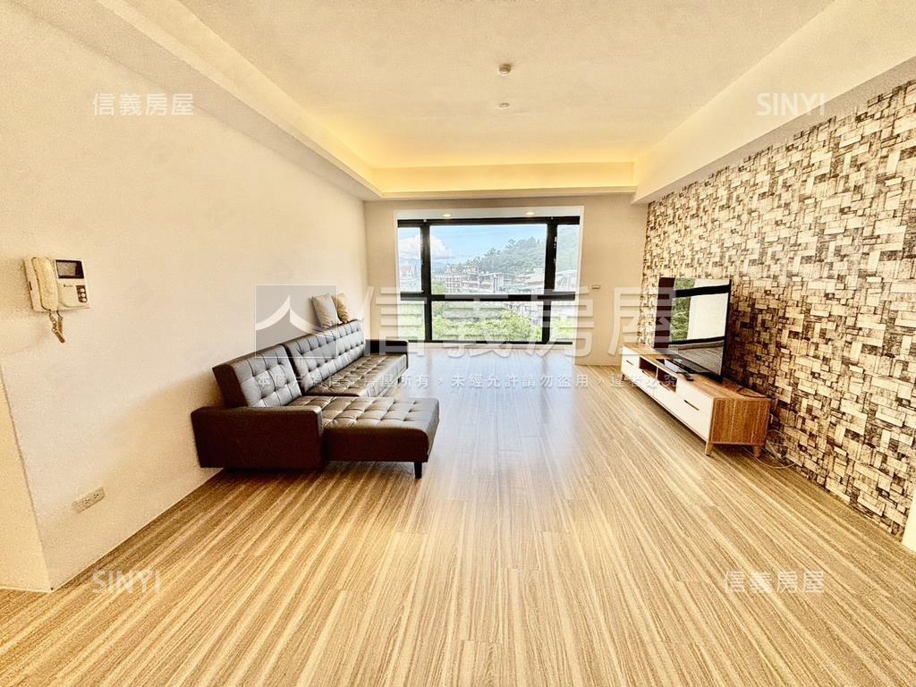 就看這間凌雲五村房屋室內格局與周邊環境