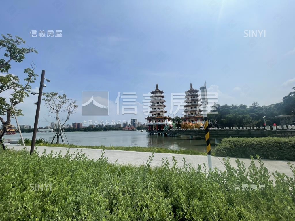 左營大路吃市金透店房屋室內格局與周邊環境