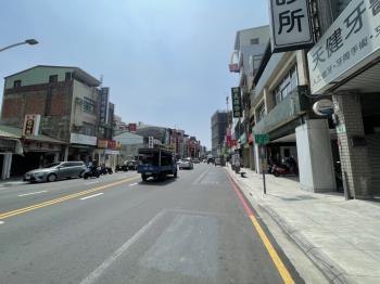 左營大路吃市金透店