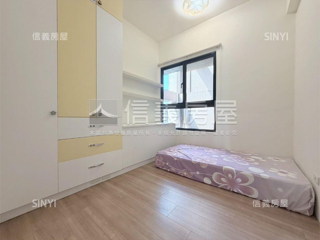 高峰會三房雙車位房屋室內格局與周邊環境