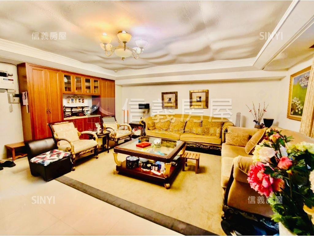 湯泉稀有庭院房屋室內格局與周邊環境