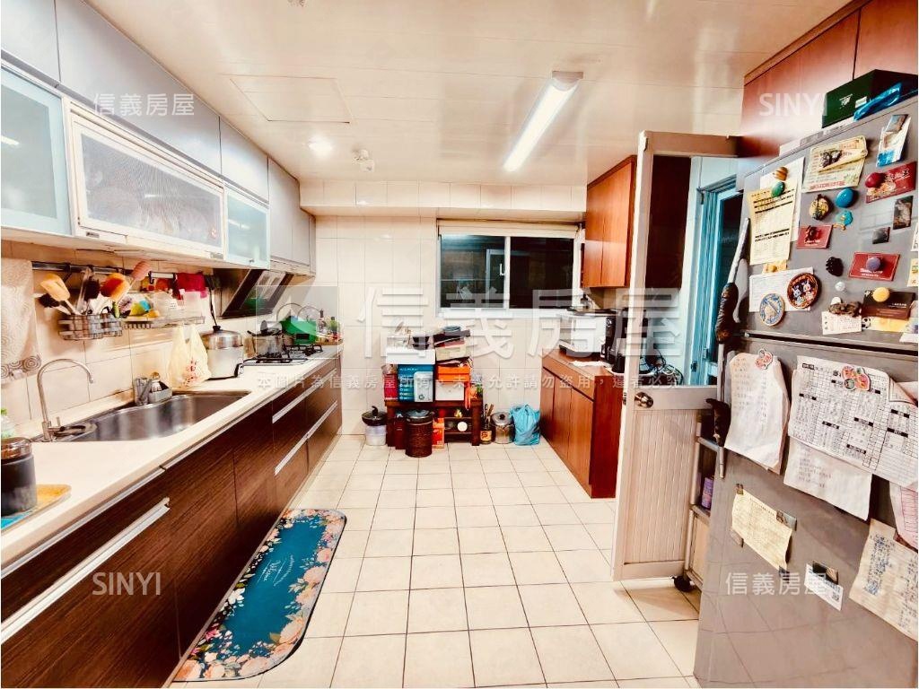 湯泉稀有庭院房屋室內格局與周邊環境