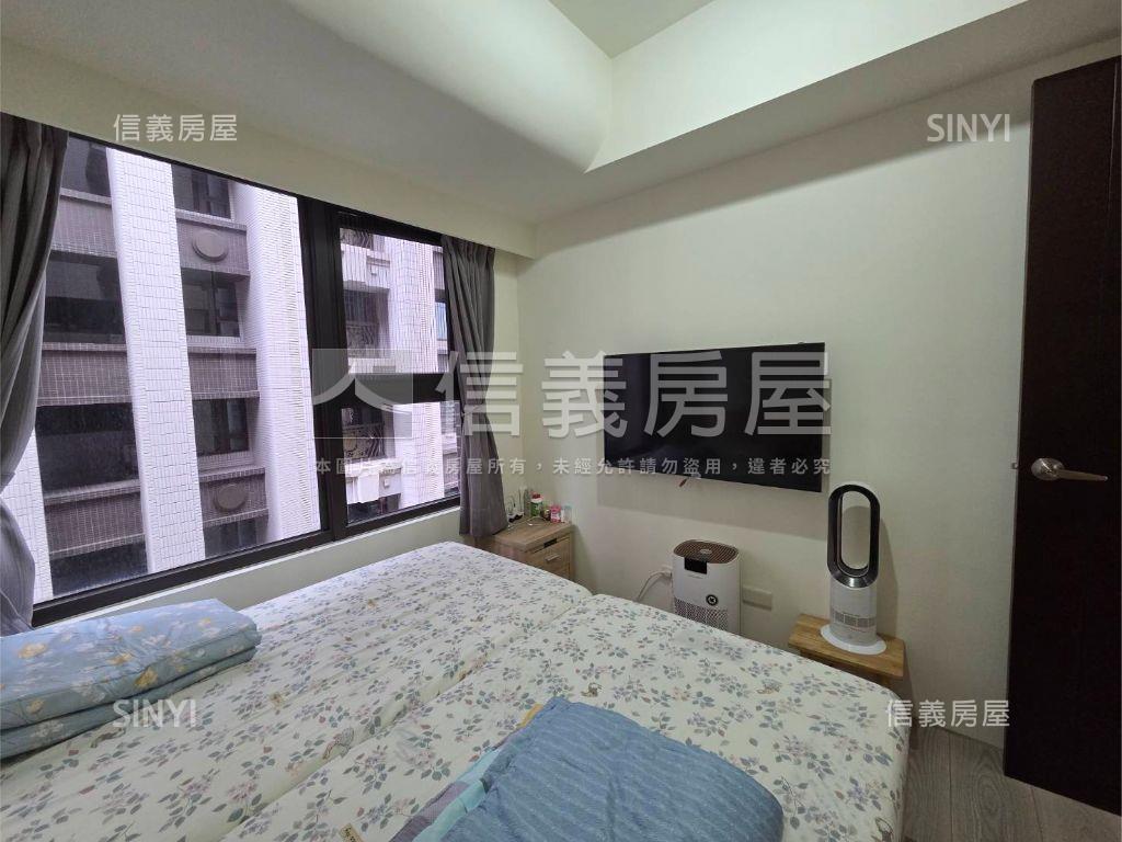 青峰文青裝潢舒活兩房車位房屋室內格局與周邊環境