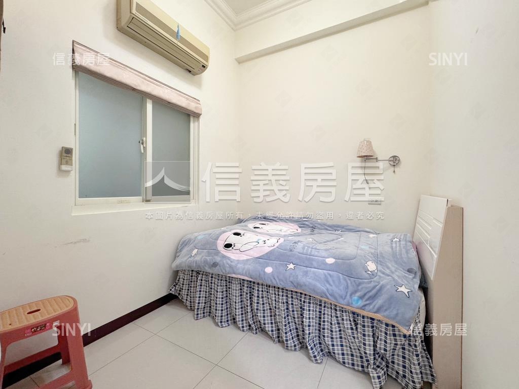 挑高舒適美妝方正兩房房屋室內格局與周邊環境