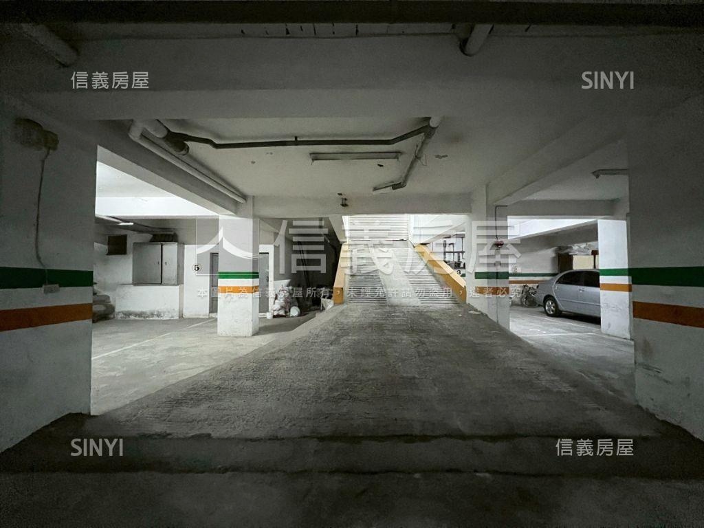 一中商圈一樓大兩房房屋室內格局與周邊環境