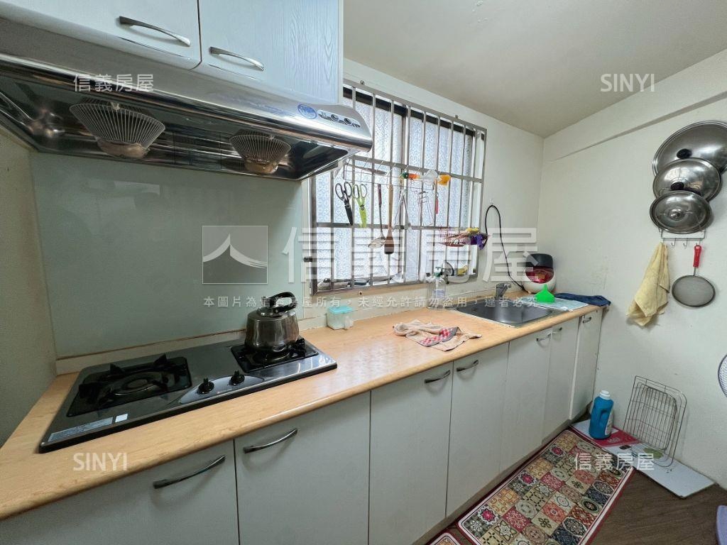 一中商圈一樓大兩房房屋室內格局與周邊環境