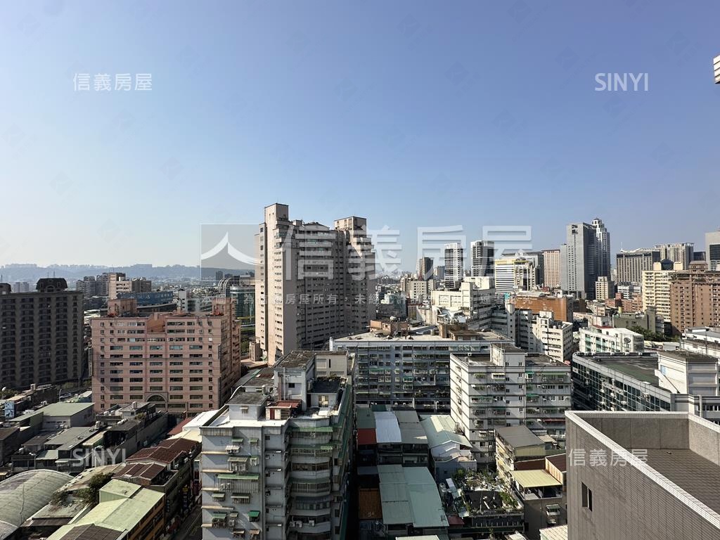 低調奢華豪景套房車位房屋室內格局與周邊環境