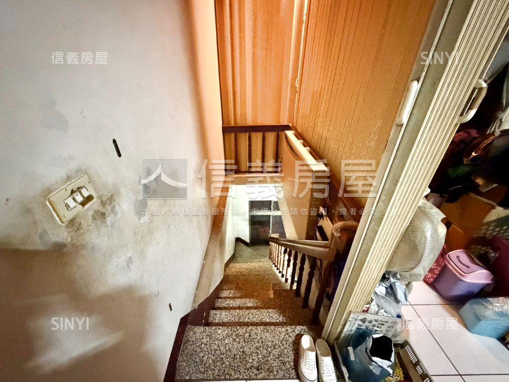 這間住家，不開店有點可惜房屋室內格局與周邊環境