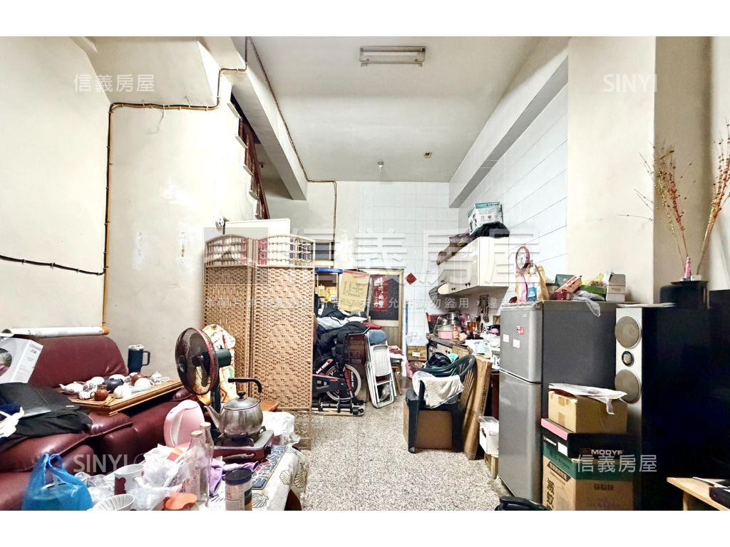 這間住家，不開店有點可惜房屋室內格局與周邊環境