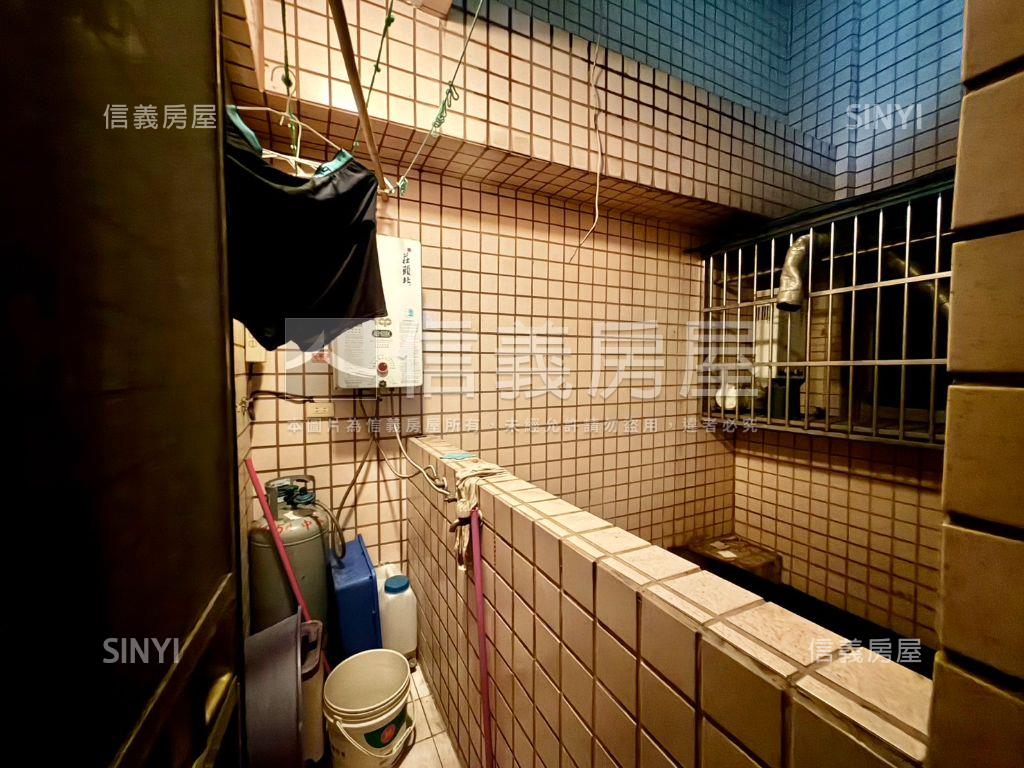 這間住家，不開店有點可惜房屋室內格局與周邊環境