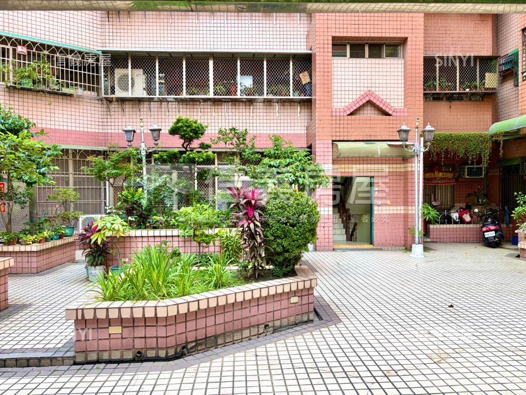 這間住家，不開店有點可惜房屋室內格局與周邊環境