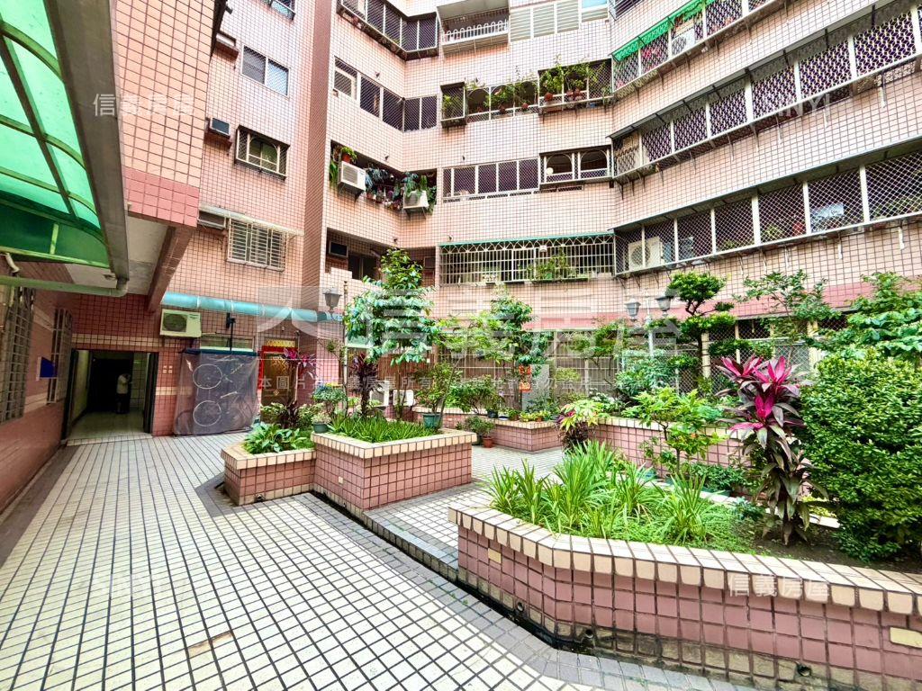 這間住家，不開店有點可惜房屋室內格局與周邊環境