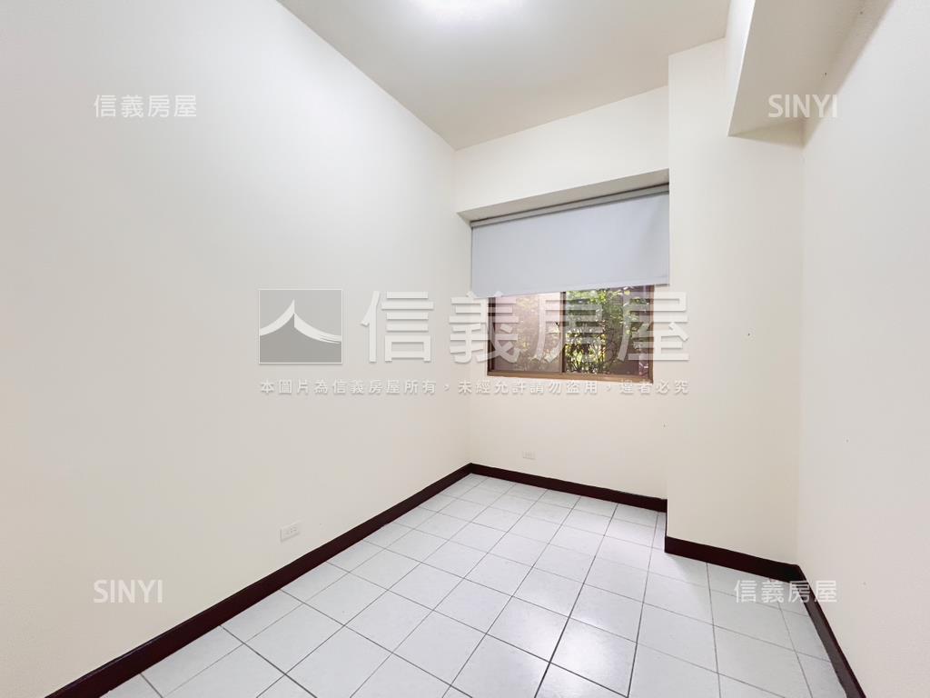 １８甲高ＣＰ值大空間四房房屋室內格局與周邊環境