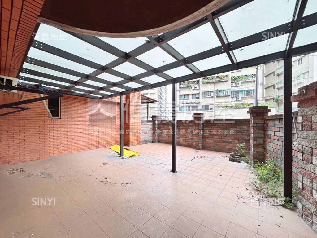 １８甲高ＣＰ值大空間四房房屋室內格局與周邊環境