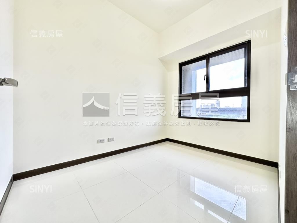 璟銳青＊邊間兩房平面車位房屋室內格局與周邊環境