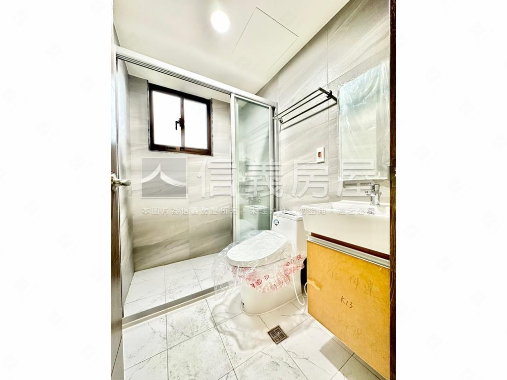 璟銳青＊邊間兩房平面車位房屋室內格局與周邊環境