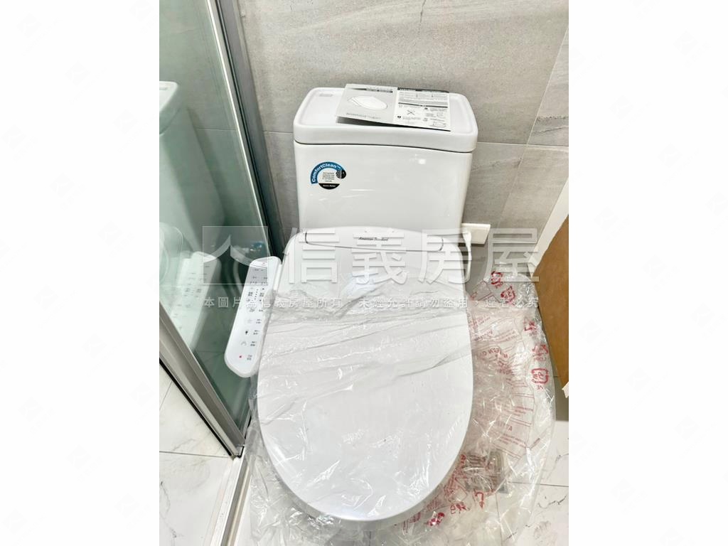 璟銳青＊邊間兩房平面車位房屋室內格局與周邊環境