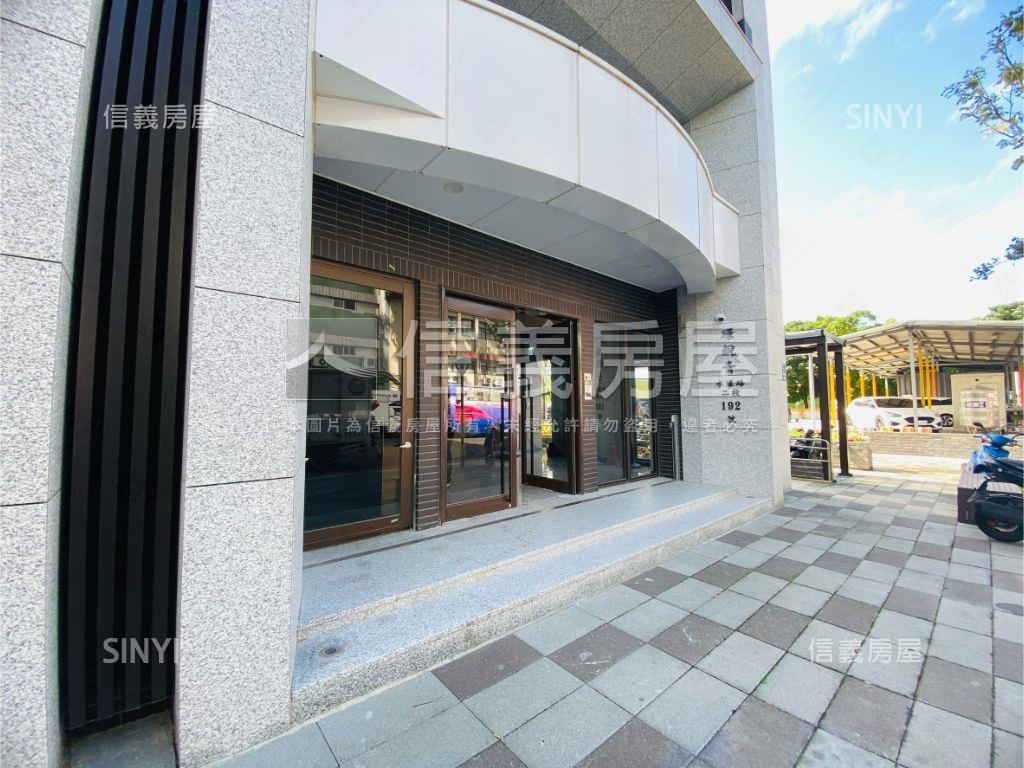 璟銳青＊邊間兩房平面車位房屋室內格局與周邊環境