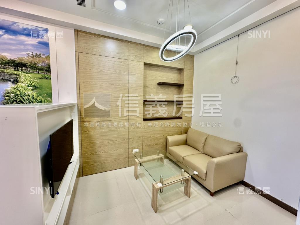 遠眺和煦二房坡平車位房屋室內格局與周邊環境