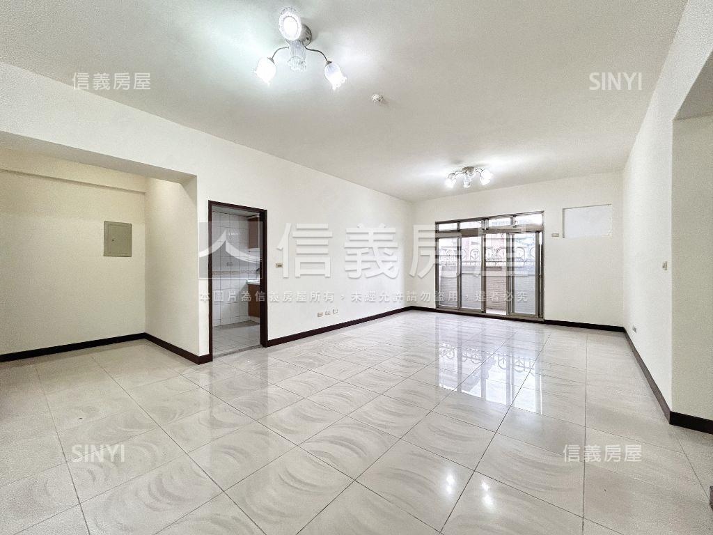 陸光高樓三房車位房屋室內格局與周邊環境