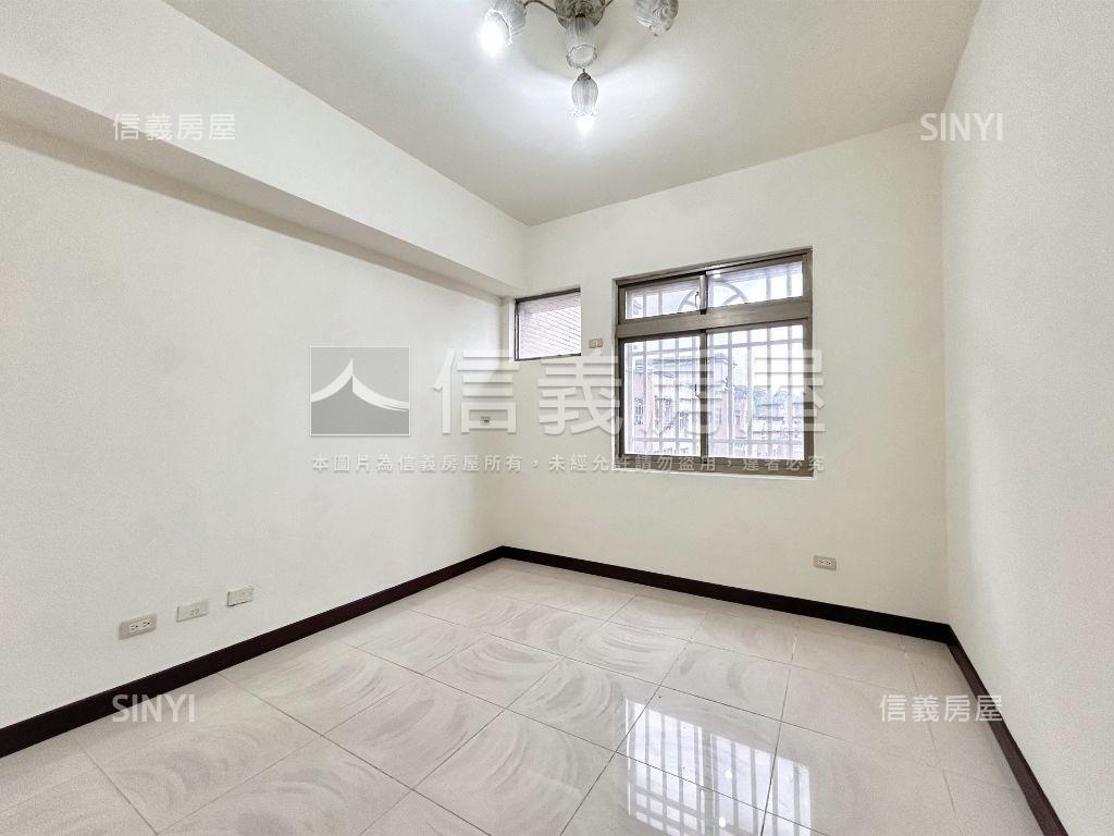 陸光高樓三房車位房屋室內格局與周邊環境