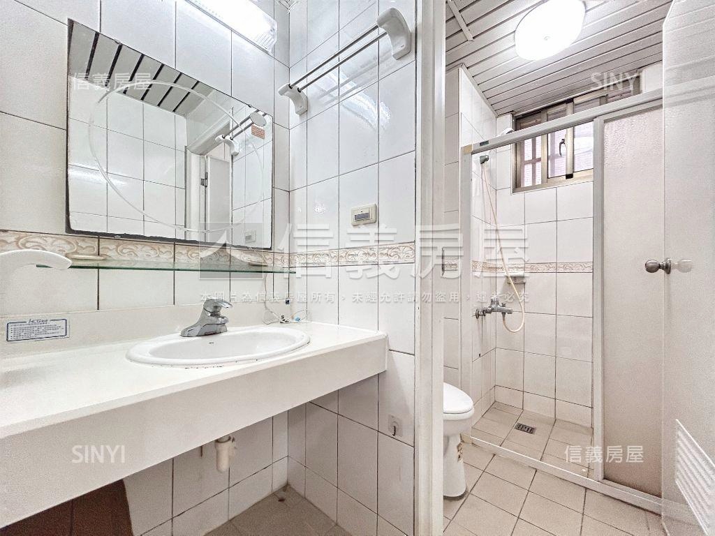 陸光高樓三房車位房屋室內格局與周邊環境