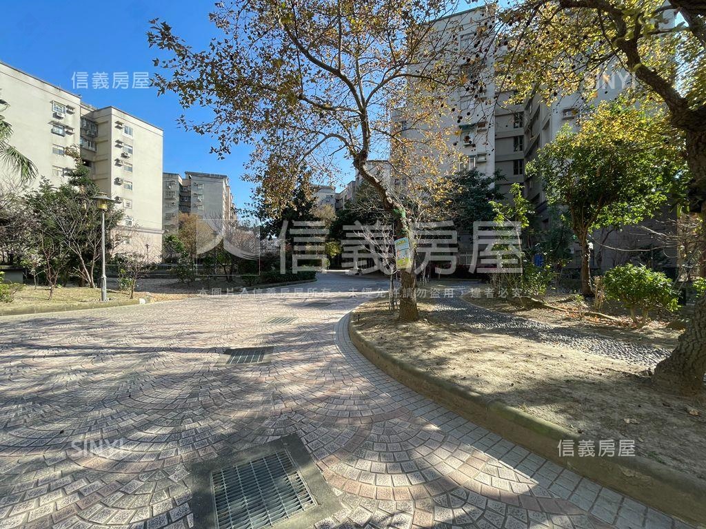 陸光高樓三房車位房屋室內格局與周邊環境