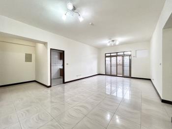 陸光高樓三房車位