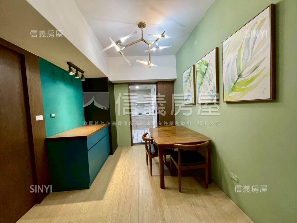 巴賽隆納裝潢四房附坡平車房屋室內格局與周邊環境