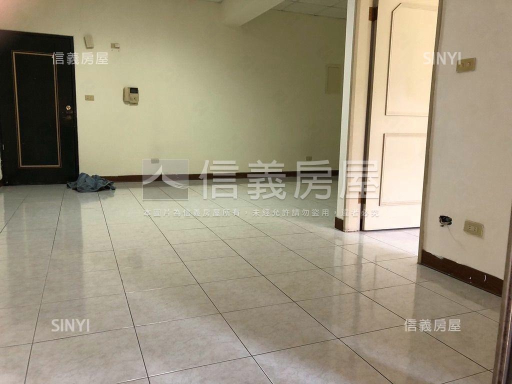 濱湖大第成家小資帶車位房屋室內格局與周邊環境