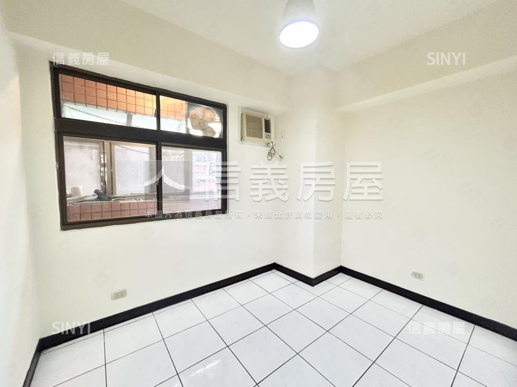 新領空好景三房房屋室內格局與周邊環境