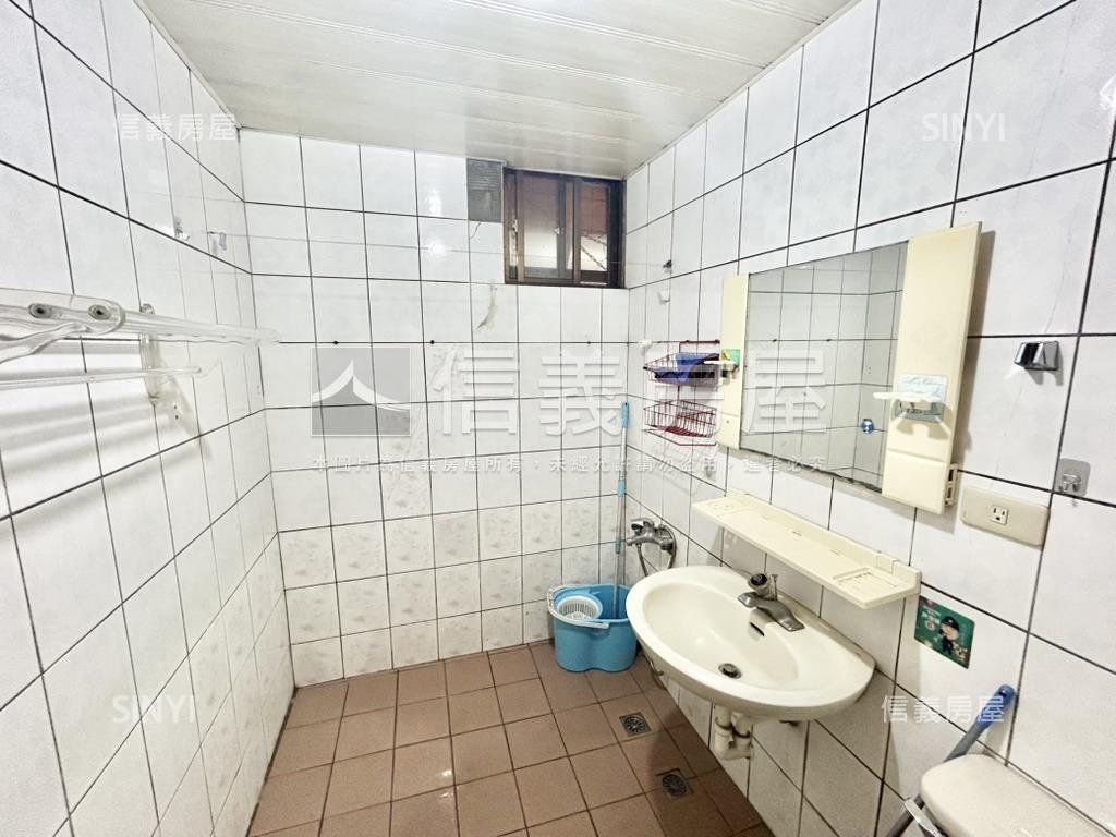 新領空好景三房房屋室內格局與周邊環境