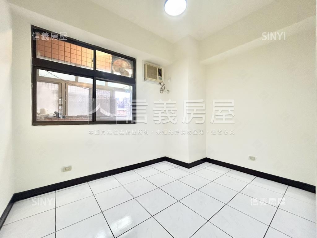 新領空好景三房房屋室內格局與周邊環境